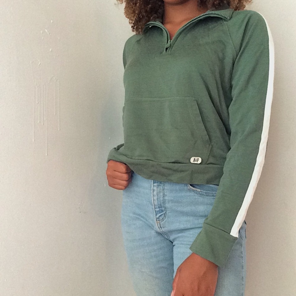 ABERCROMBIE & FITCH PULLOVER